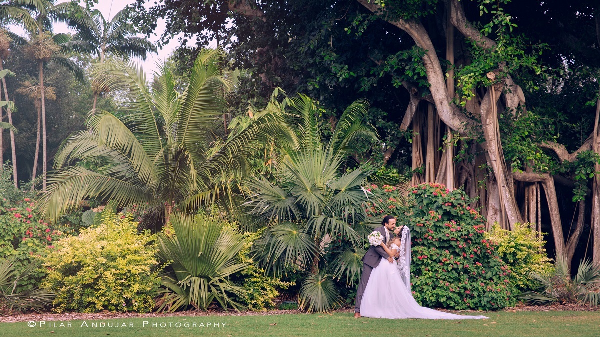 Wedding photo session by Pilar Andujar Photography